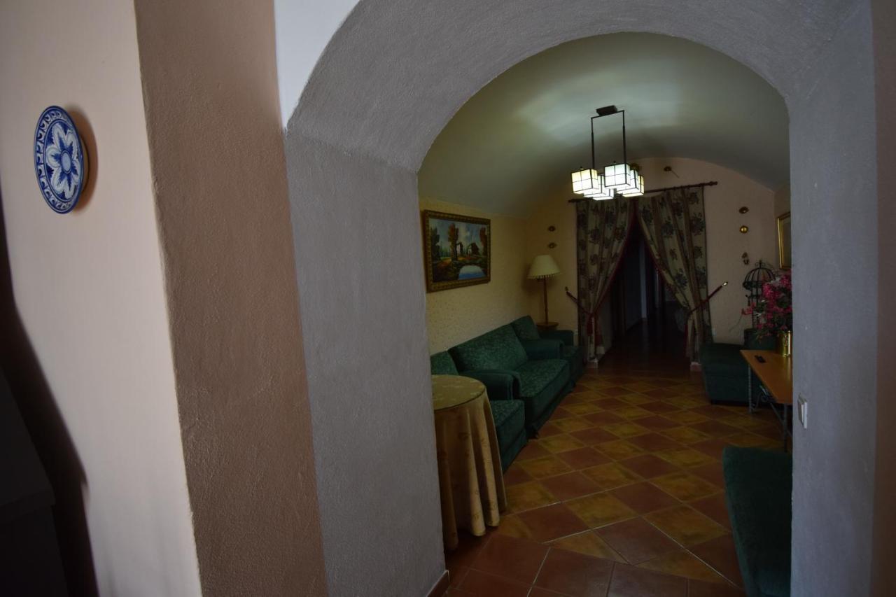 Apartamentos Horno Y Casa De Dulce Purullena Exteriör bild