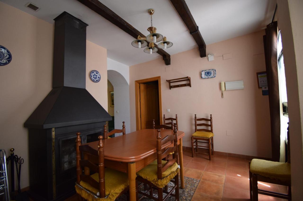 Apartamentos Horno Y Casa De Dulce Purullena Exteriör bild