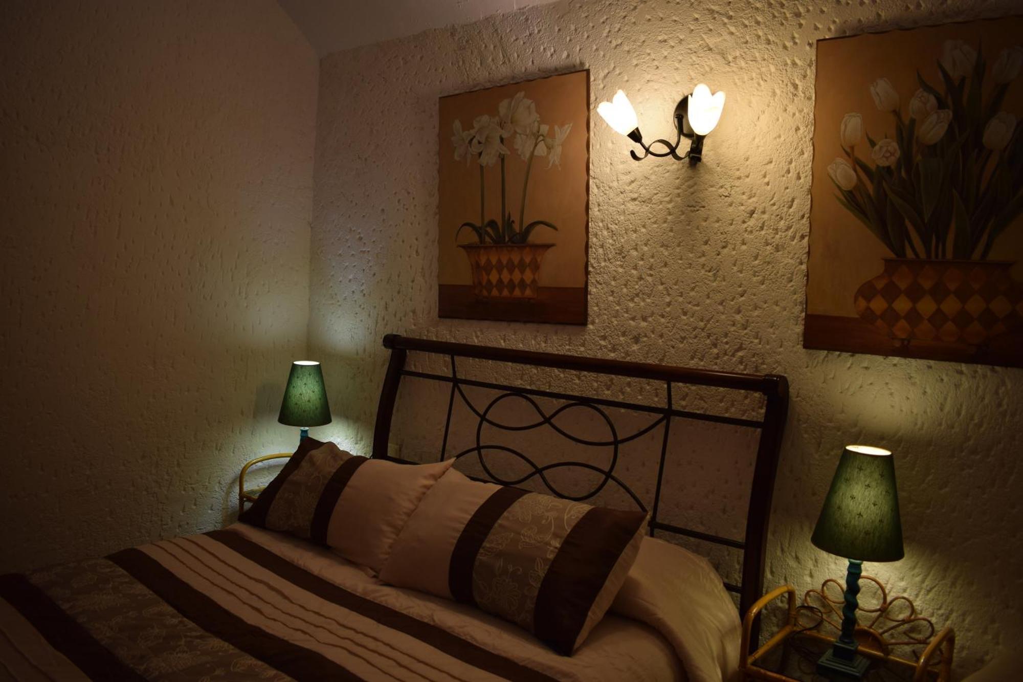 Apartamentos Horno Y Casa De Dulce Purullena Exteriör bild