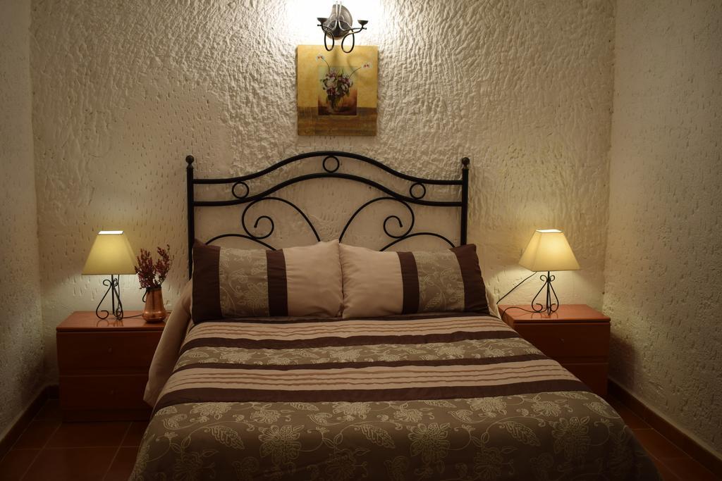 Apartamentos Horno Y Casa De Dulce Purullena Exteriör bild