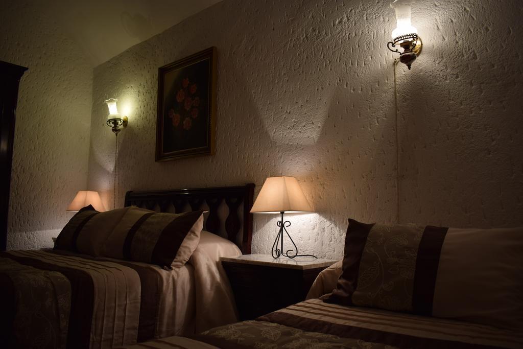 Apartamentos Horno Y Casa De Dulce Purullena Exteriör bild