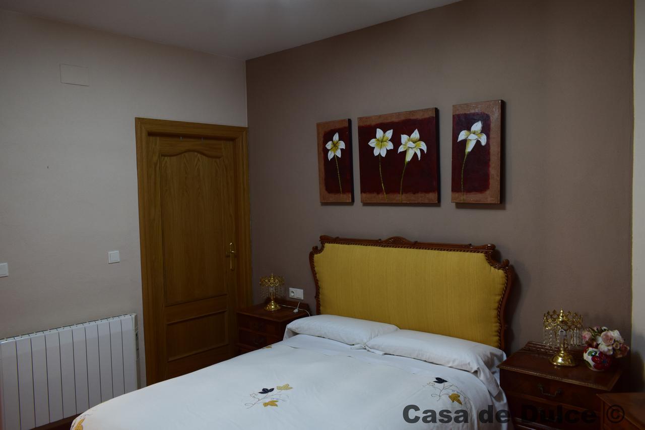 Apartamentos Horno Y Casa De Dulce Purullena Exteriör bild